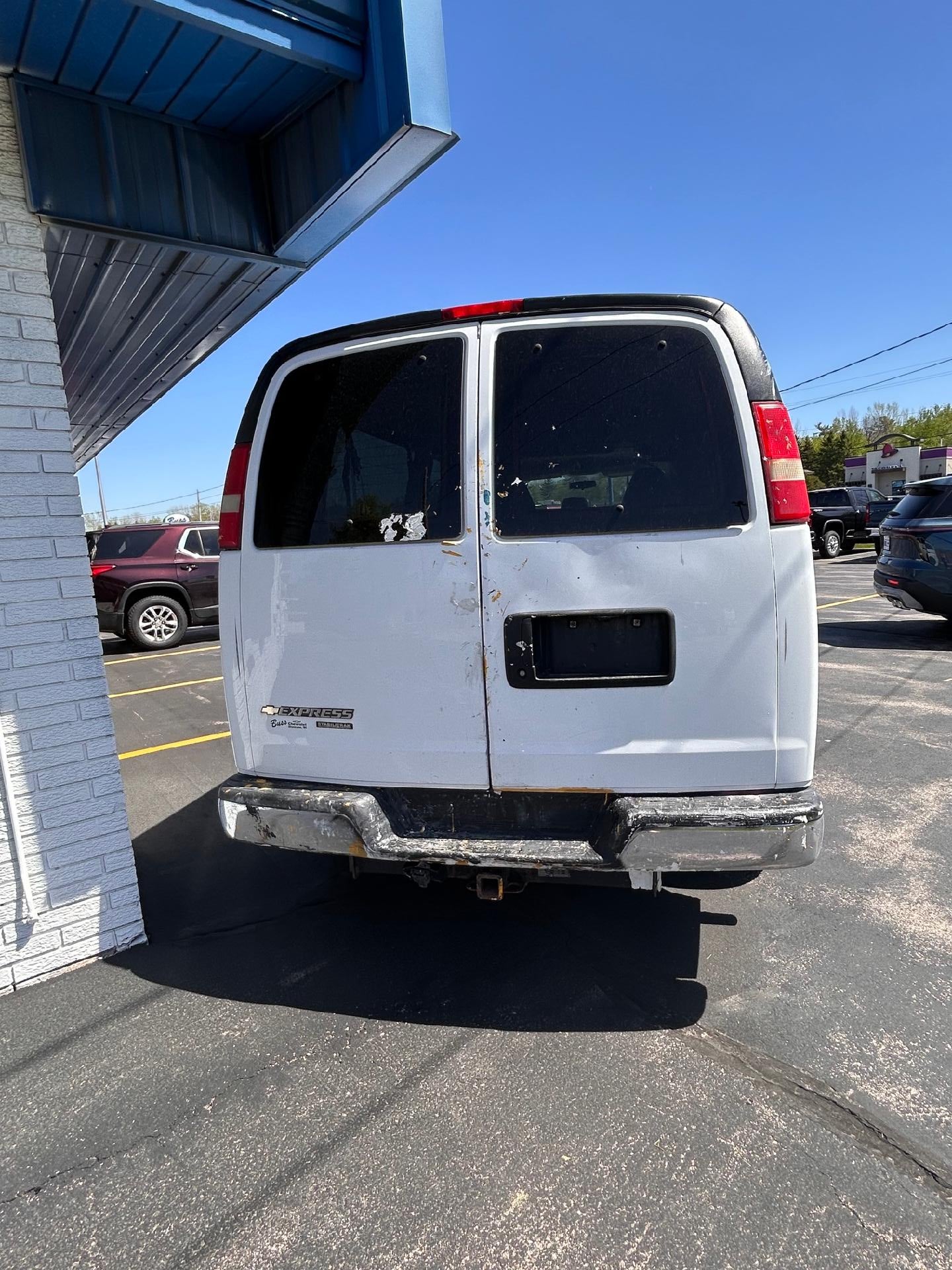 2014 Chevrolet Express Passenger 3500 LT