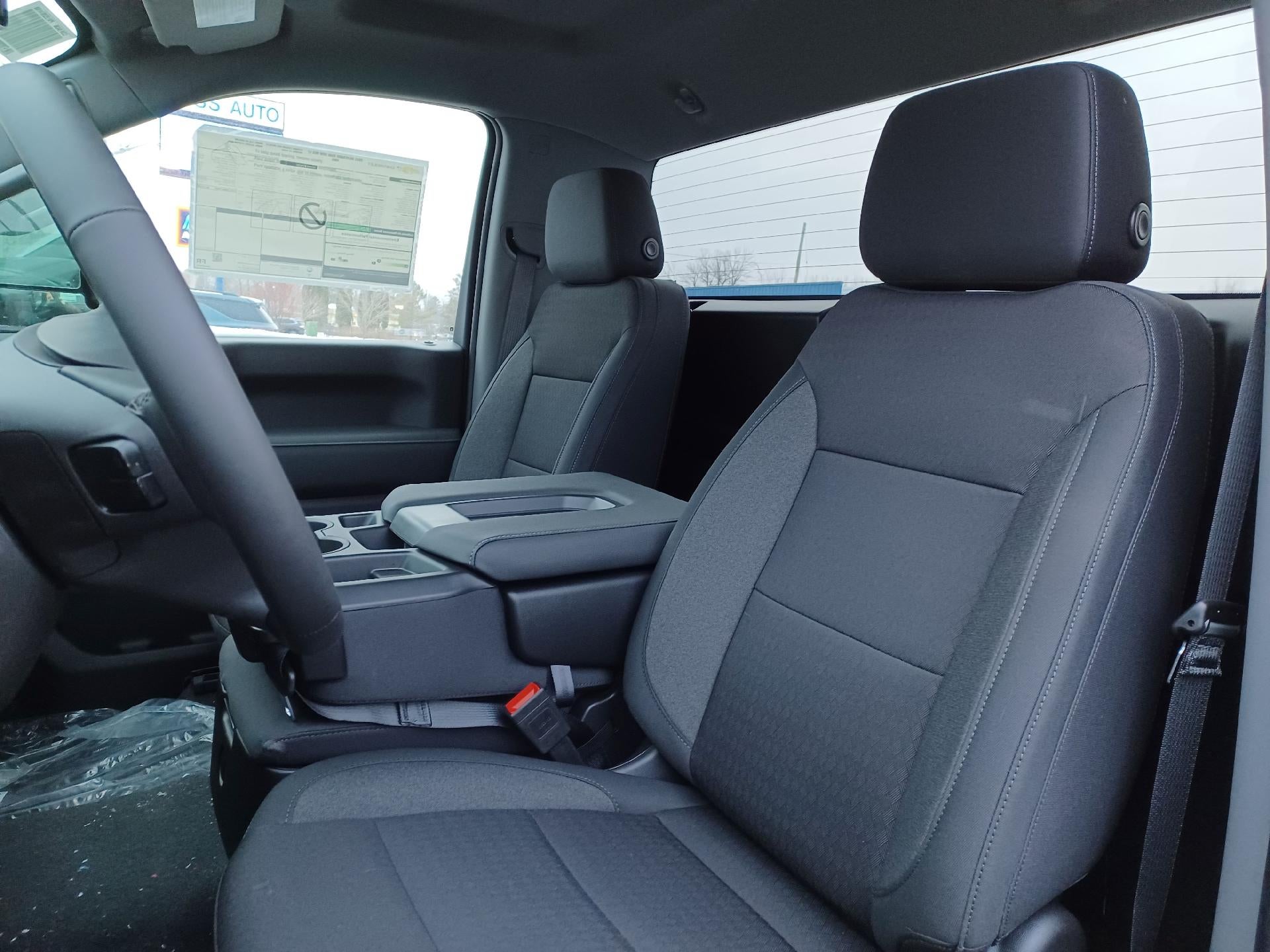 2025 Chevrolet Silverado 3500 HD LT