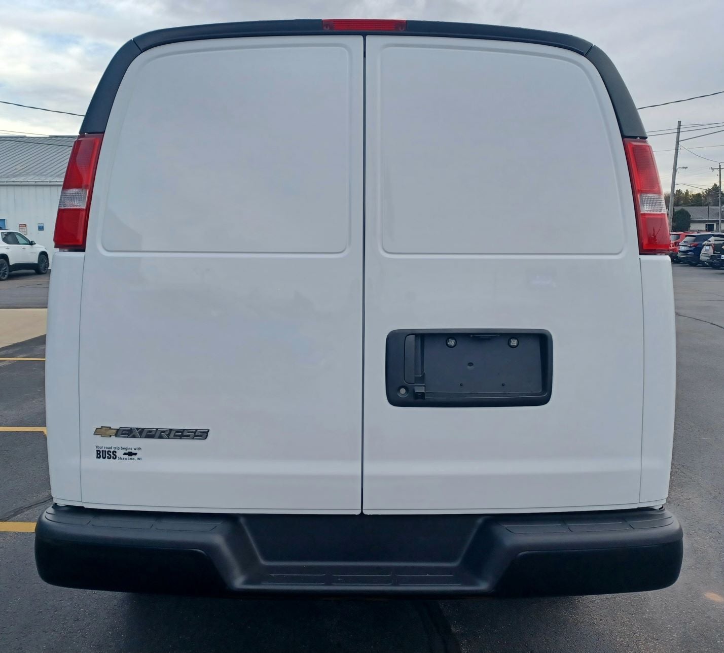 2025 Chevrolet Express Cargo 2500 WT