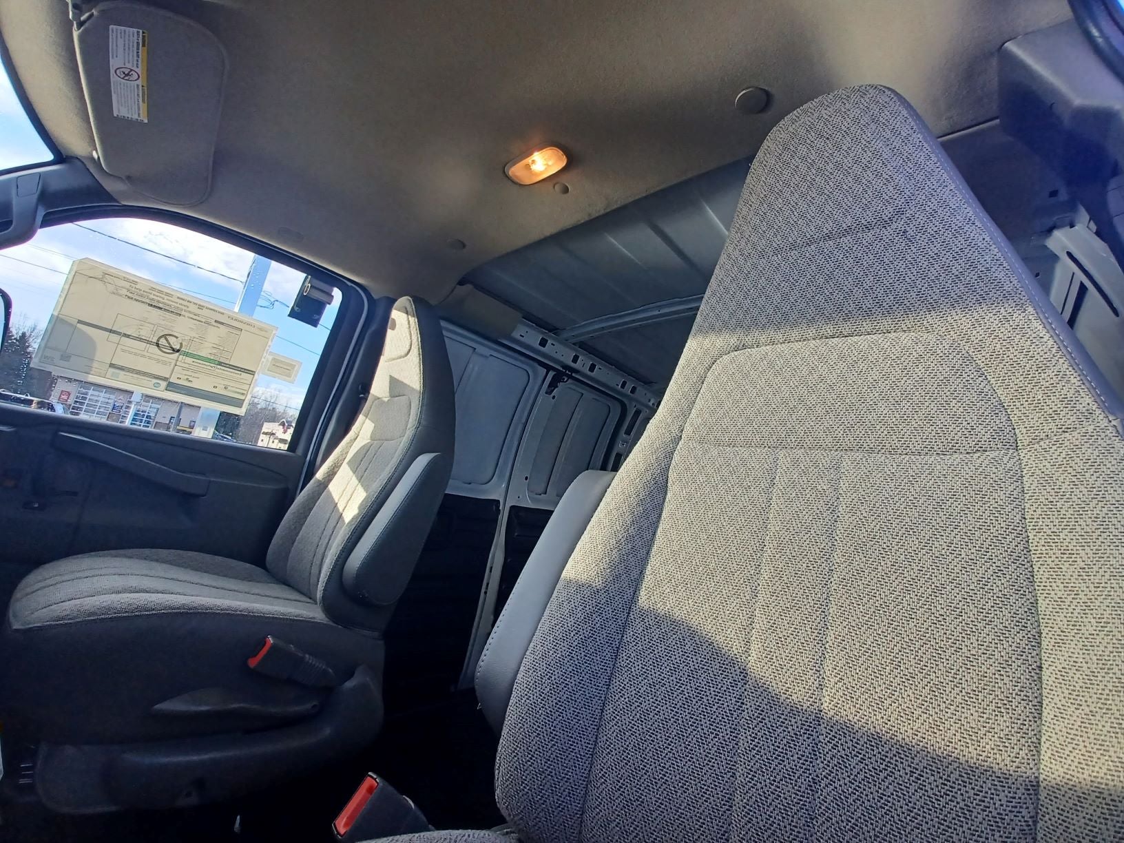 2025 Chevrolet Express Cargo 2500 WT