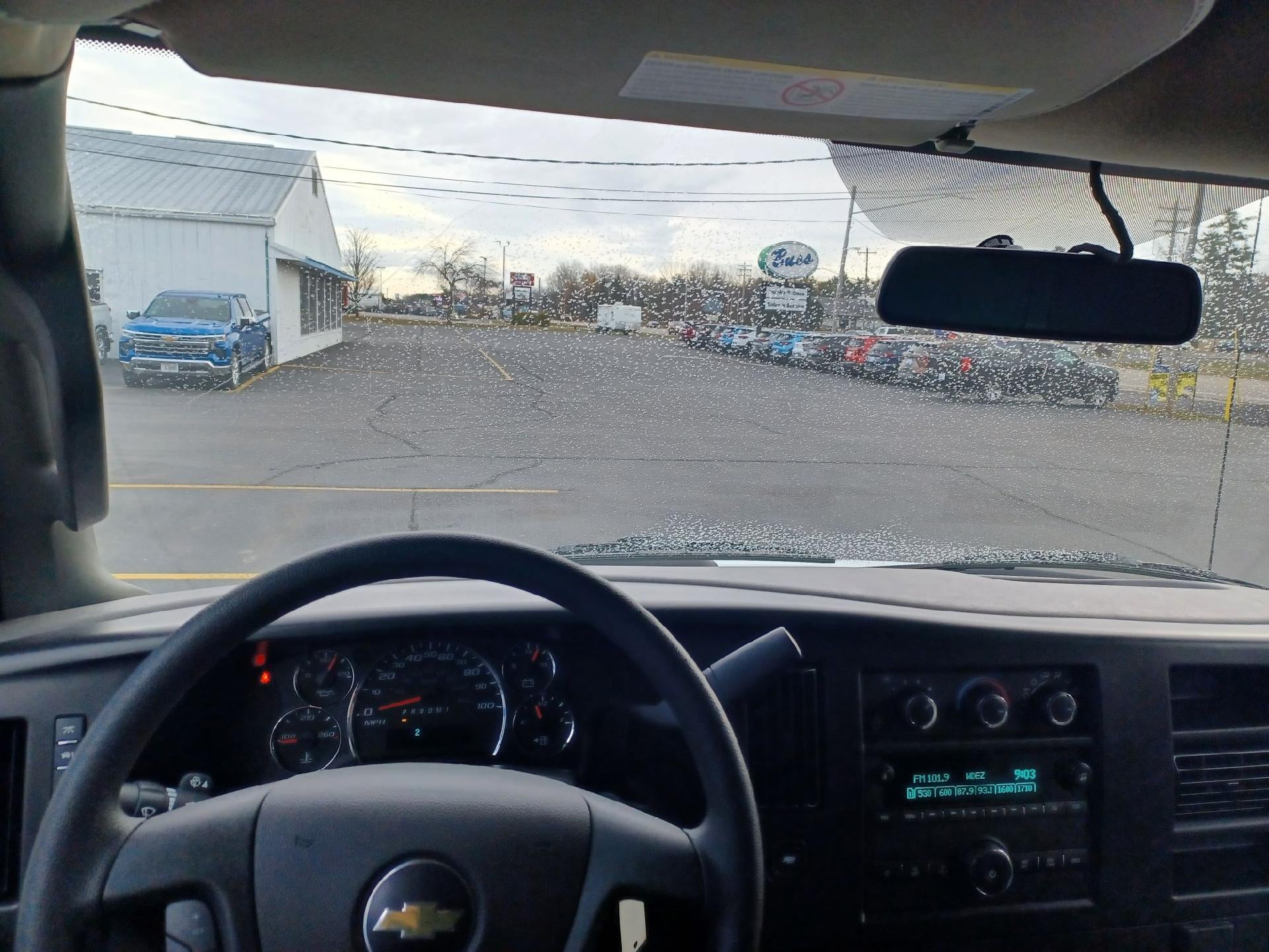 2025 Chevrolet Express Cargo 2500 WT