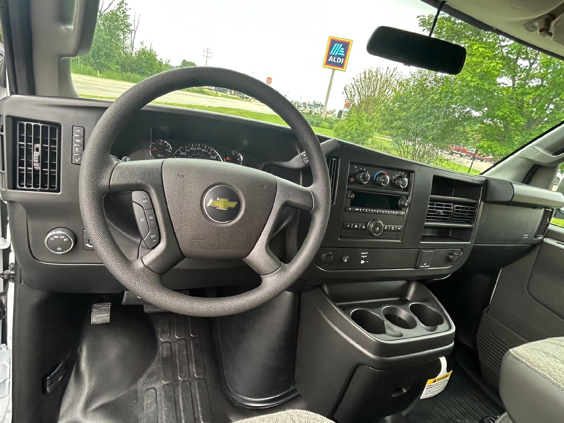 2026 Chevrolet Express Cargo WT
