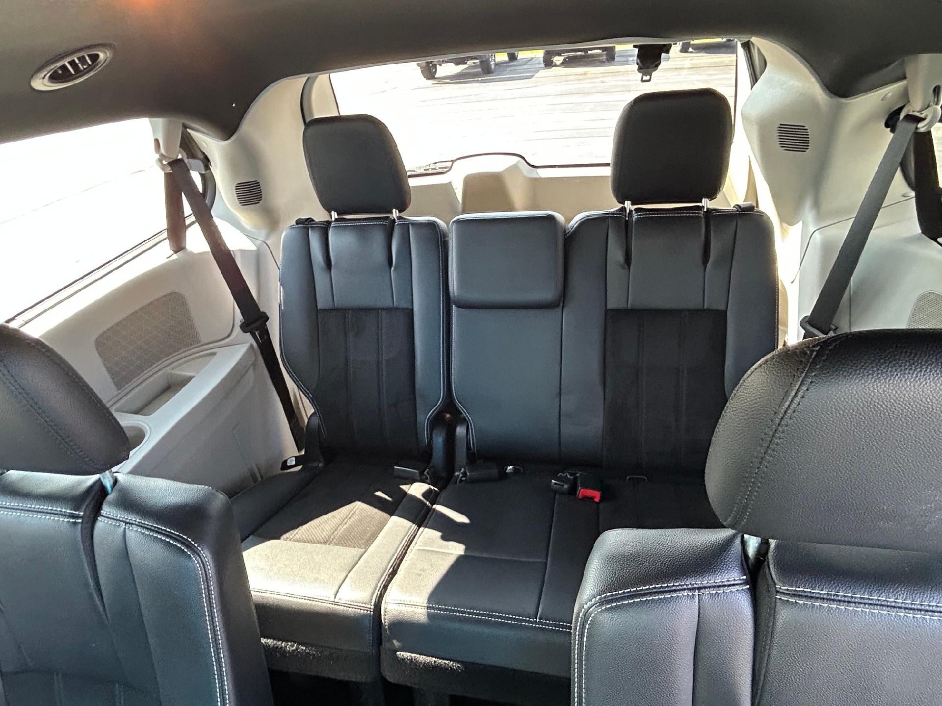 2015 Dodge Grand Caravan SXT Plus