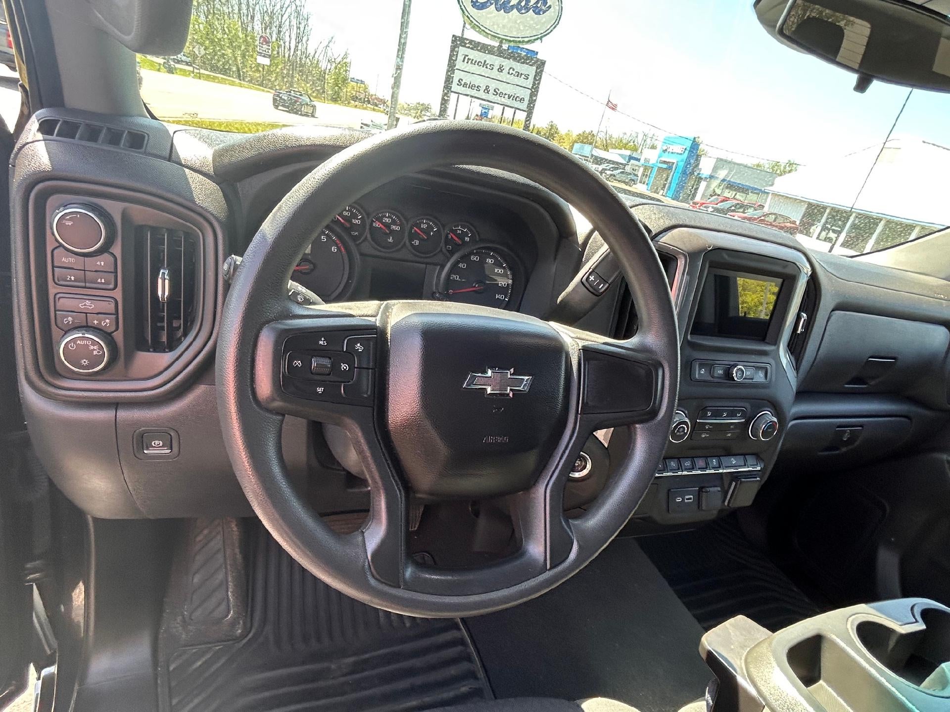 2022 Chevrolet Silverado 1500 Custom Trail Boss
