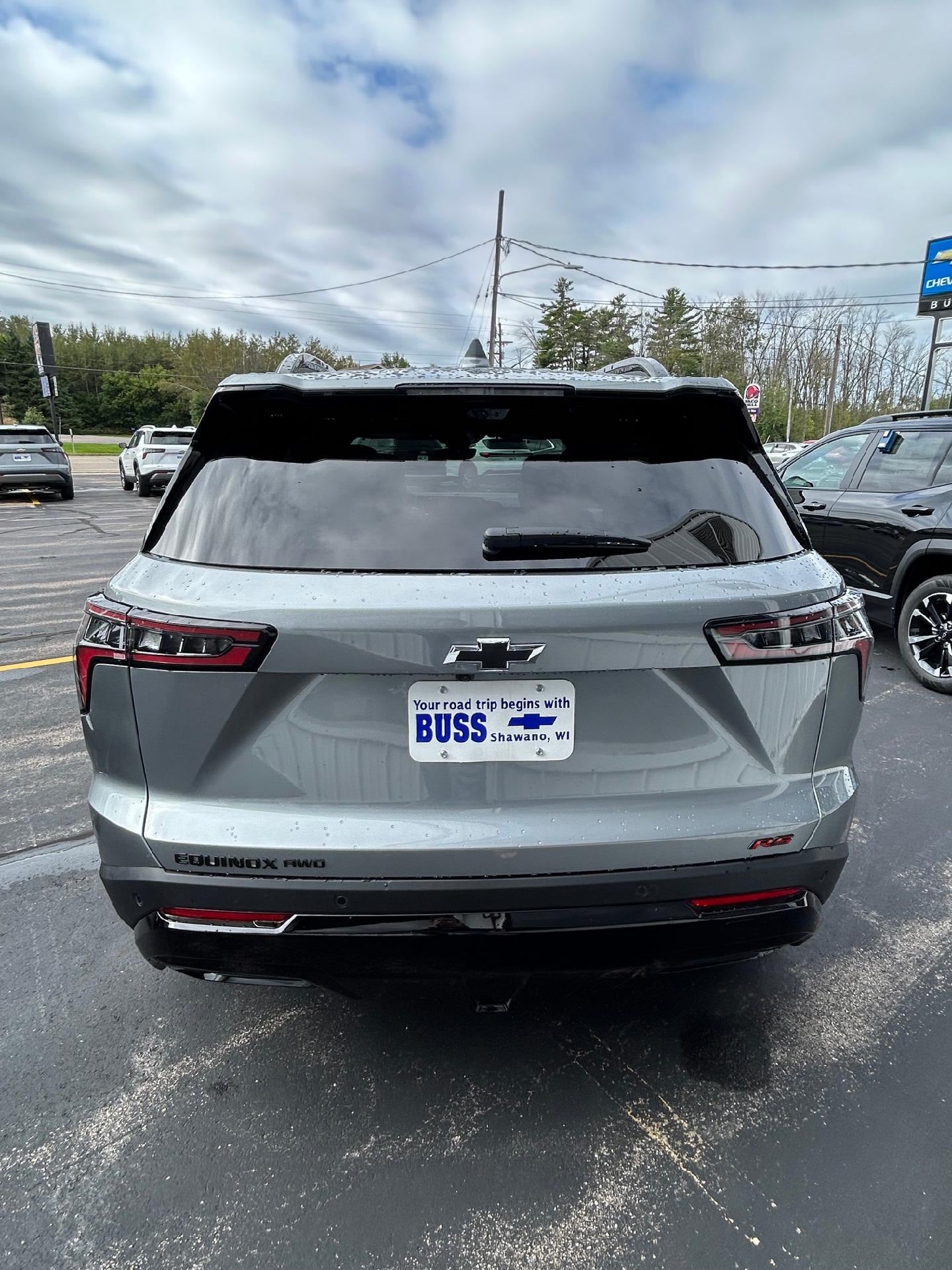 2027 Chevrolet Equinox RS - Photo 3
