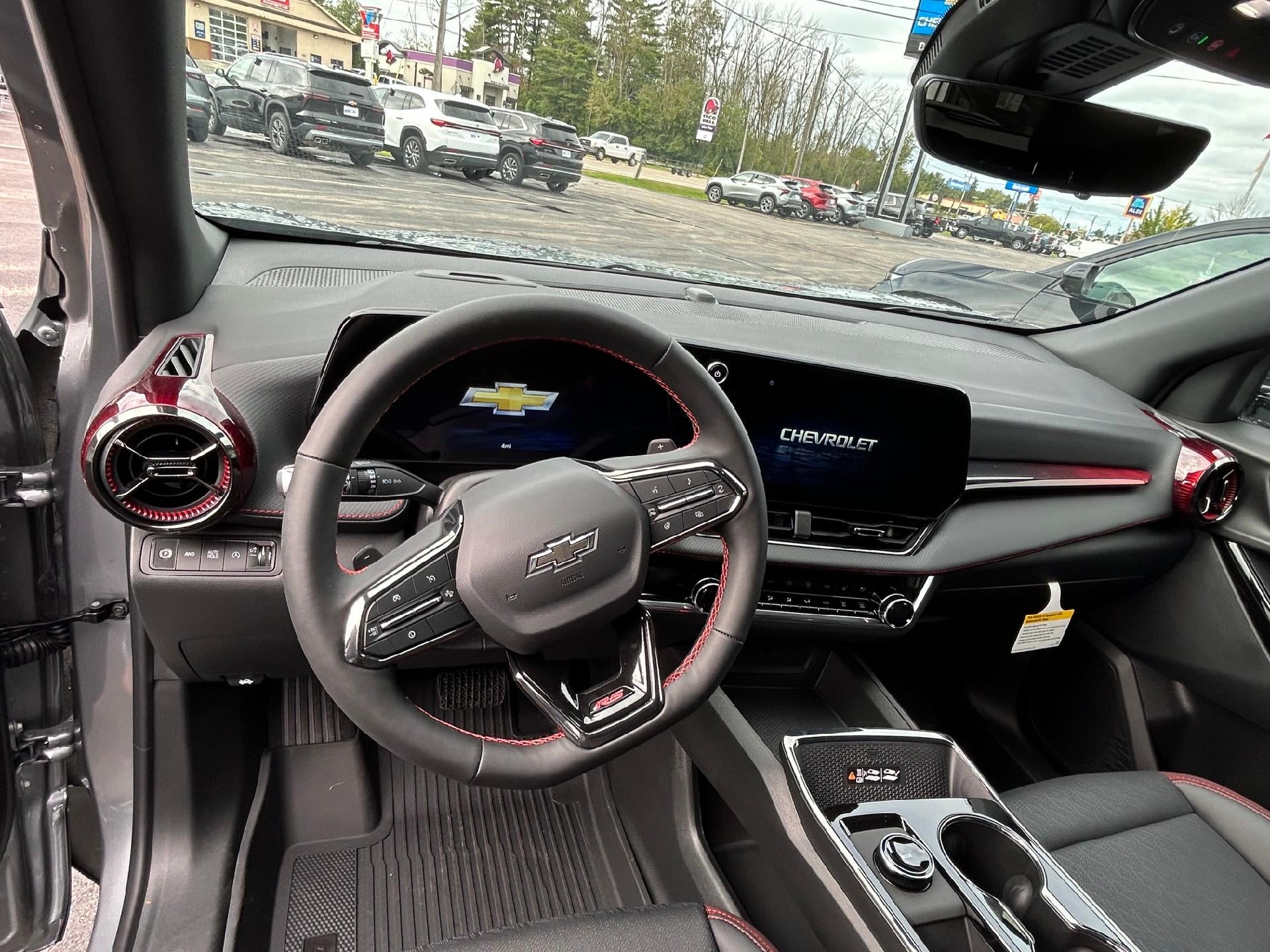 2027 Chevrolet Equinox RS - Photo 4