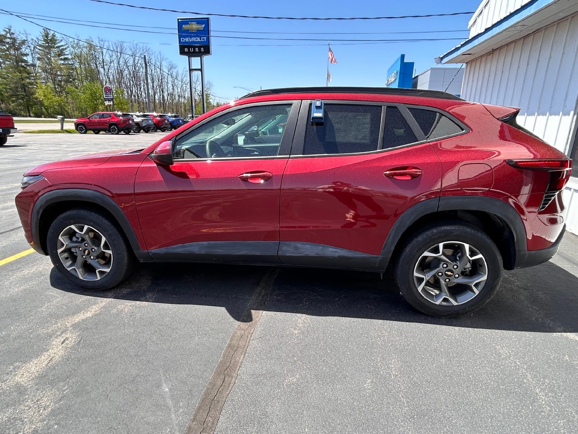2025 Chevrolet Trax LT